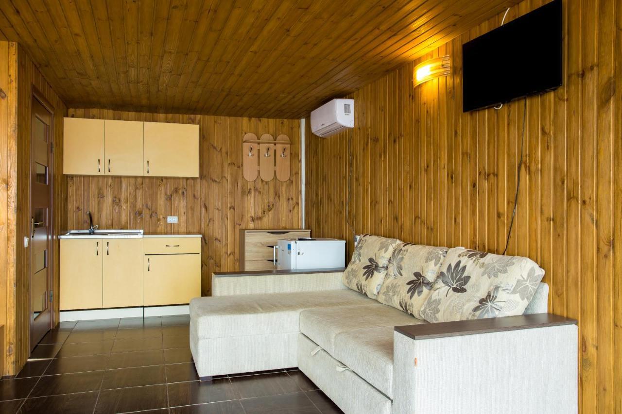 Б/О Pina Colada Hotell Ochakiv Exteriör bild